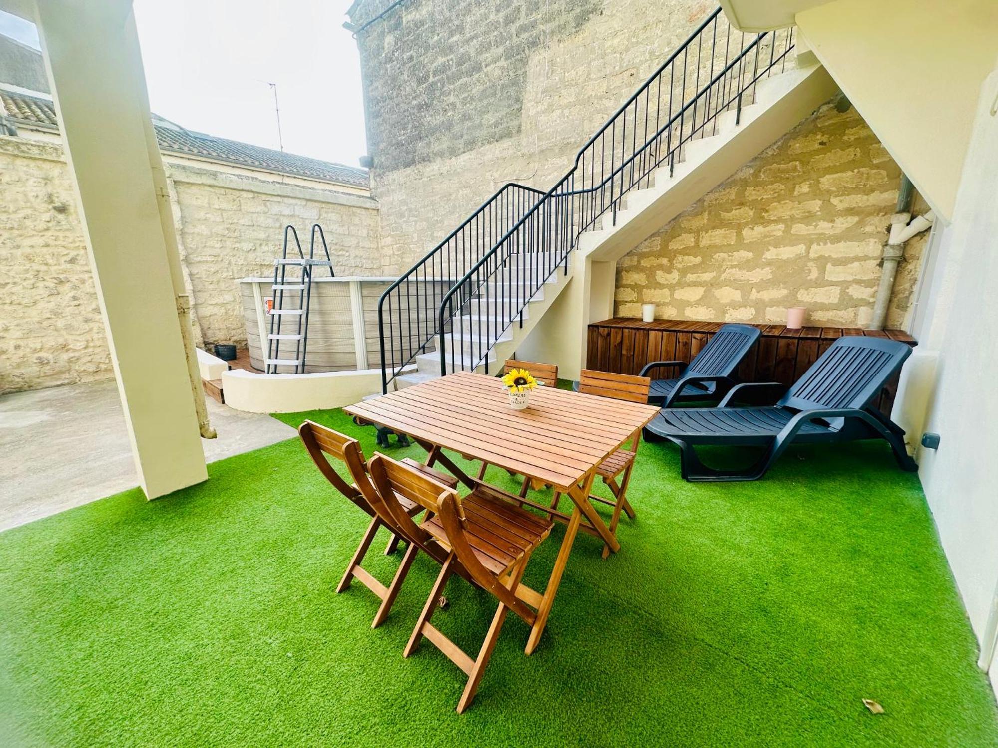 Les Appartements Du Mas - Rose Marie Aigues-Mortes Exterior foto