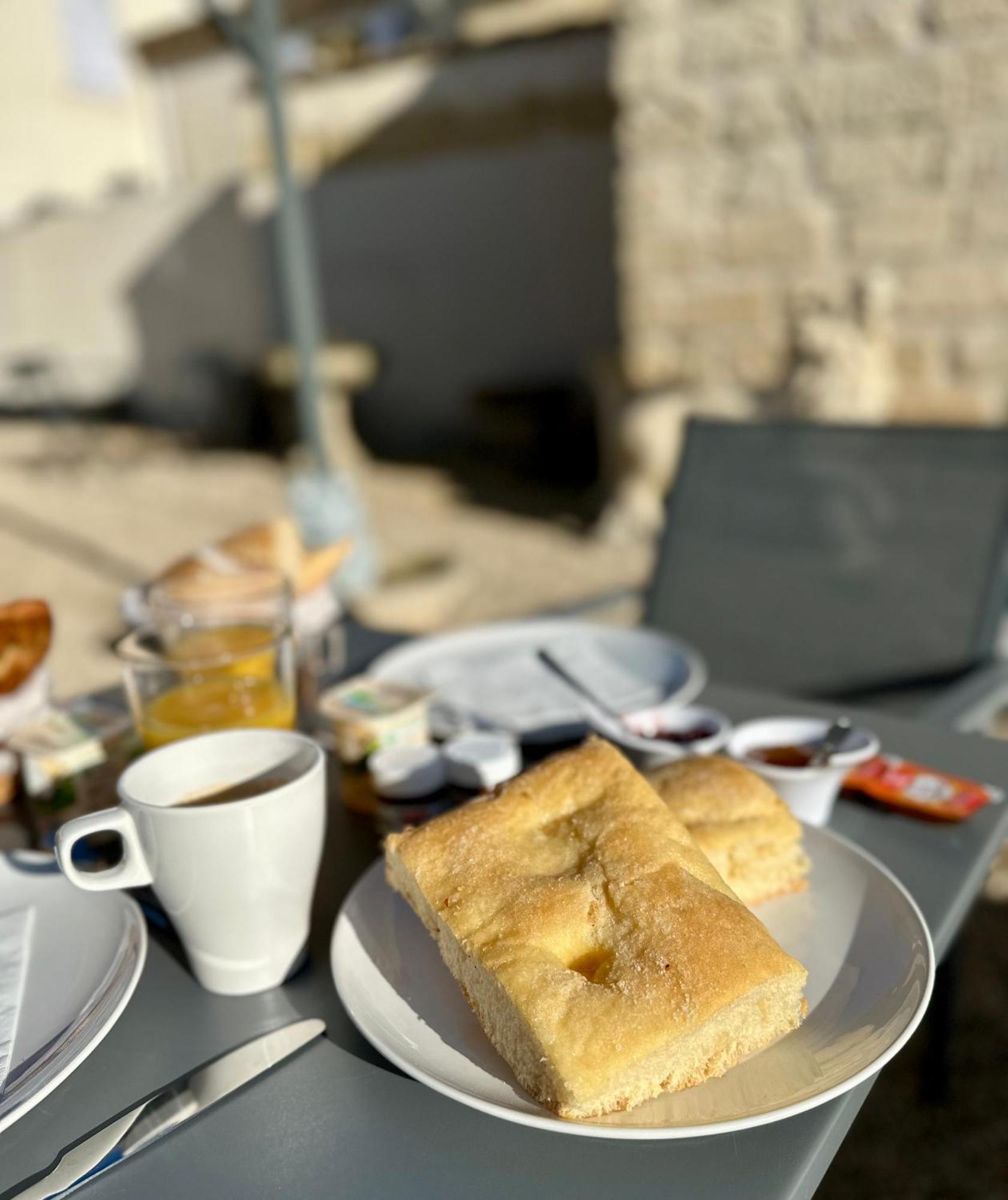Les Appartements Du Mas - Rose Marie Aigues-Mortes Exterior foto